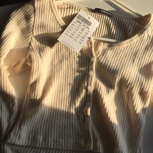 Brandy Melville Zelly top